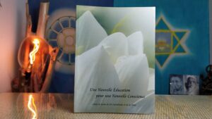 Une Nouvelle Éducation pour une Nouvelle Conscience - Extraits des œuvres de Sri Aurobindo et de la Mère